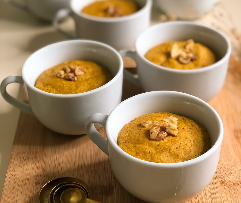 Mug Cakes de Quinoa & Zanahoria