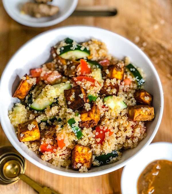 Ensalada de Quinoa con Tofu al Horno